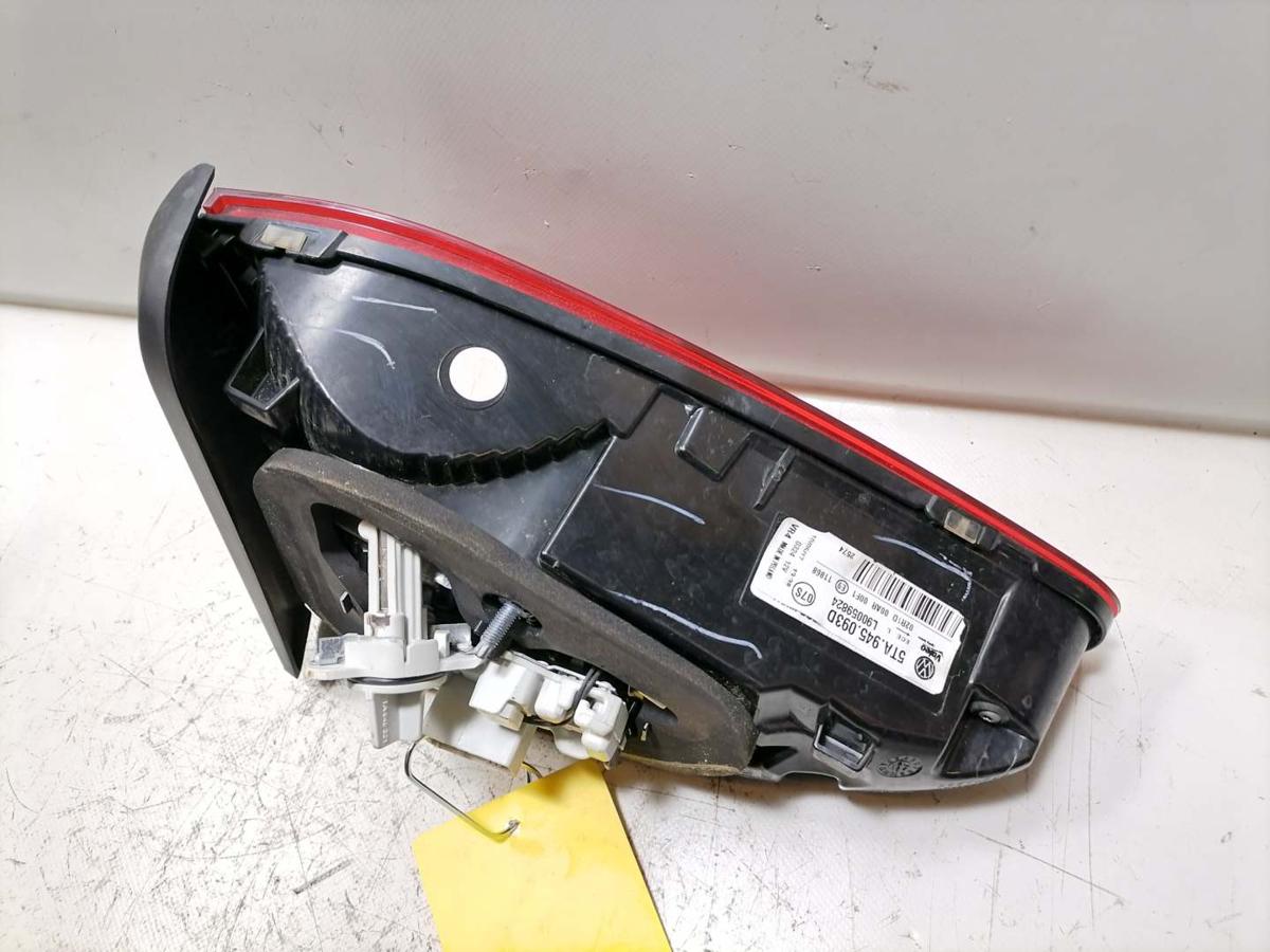 VW Touran 2 original R&uuml;cklicht R&uuml;ckleuchte Schlussleuchte innen links Bj.2017